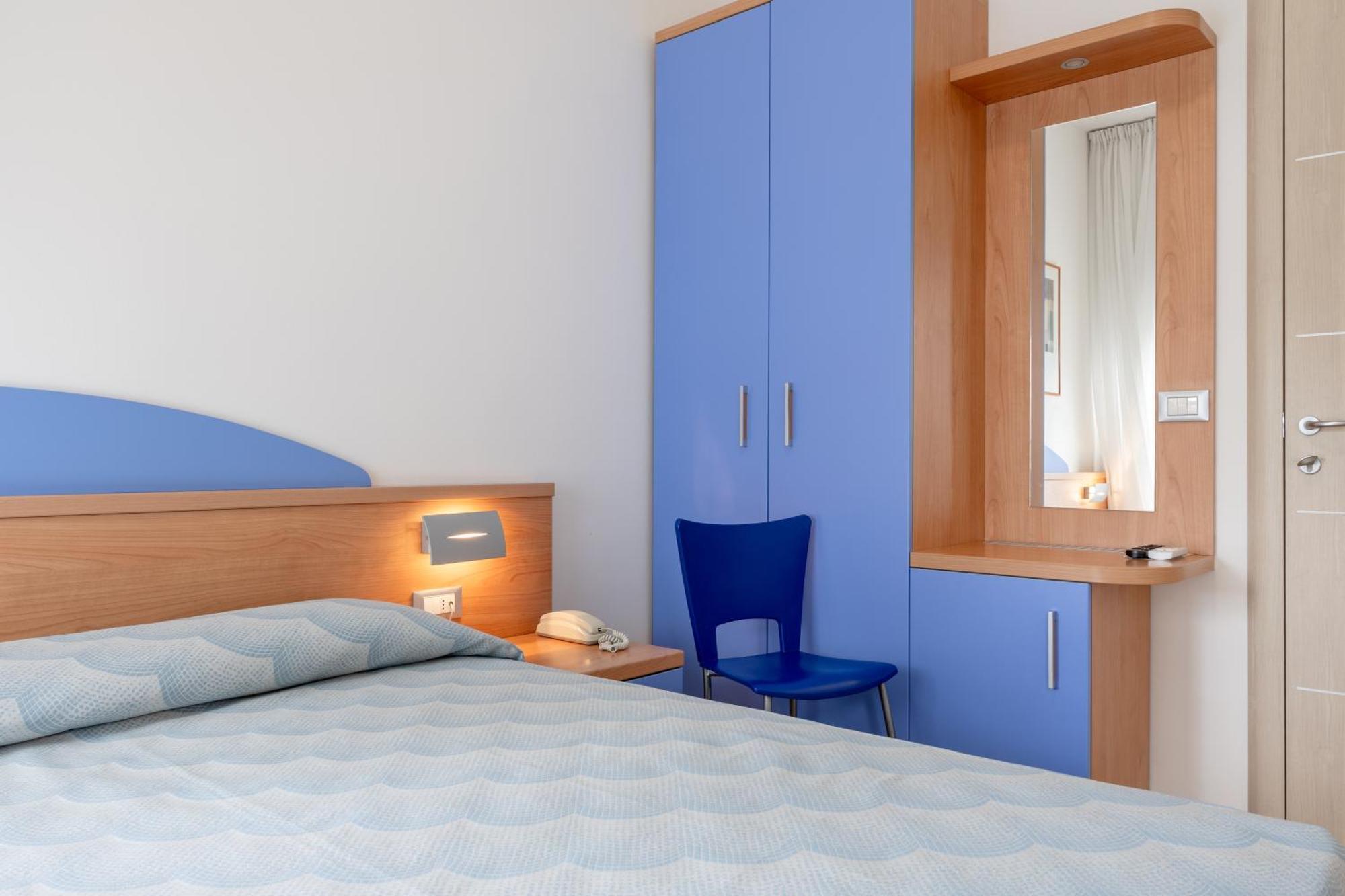 Hotel Riviera カオルレ エクステリア 写真
